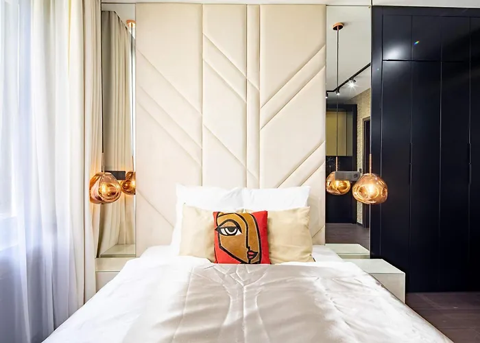 Ultra Luxy Budapest